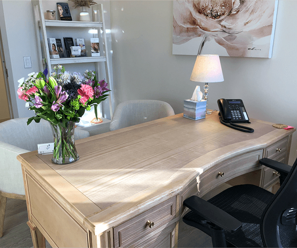 dr glenn lyle's office